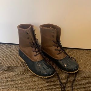 London Fog rain boots, size 9